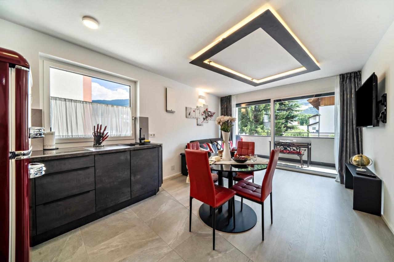 Apartment Il Cuore Rosso นาตูร์โน ภายนอก รูปภาพ