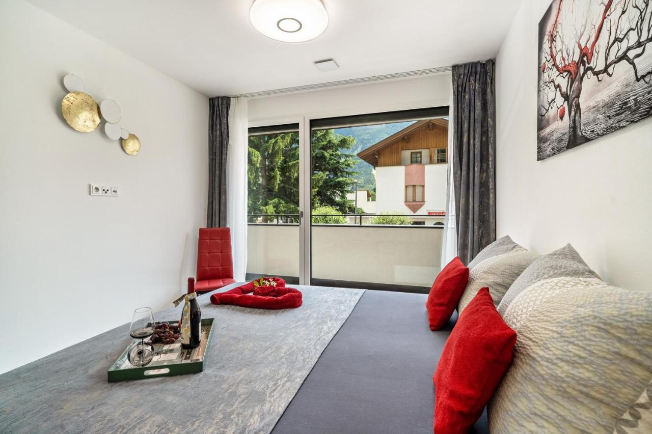 Apartment Il Cuore Rosso นาตูร์โน ภายนอก รูปภาพ